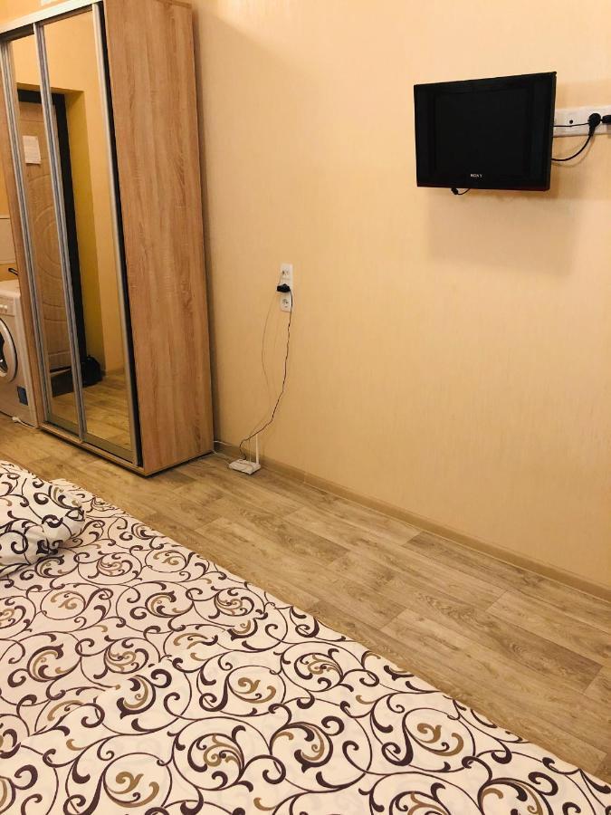 Comfortable Apartment Near Metro 哈尔科夫 外观 照片